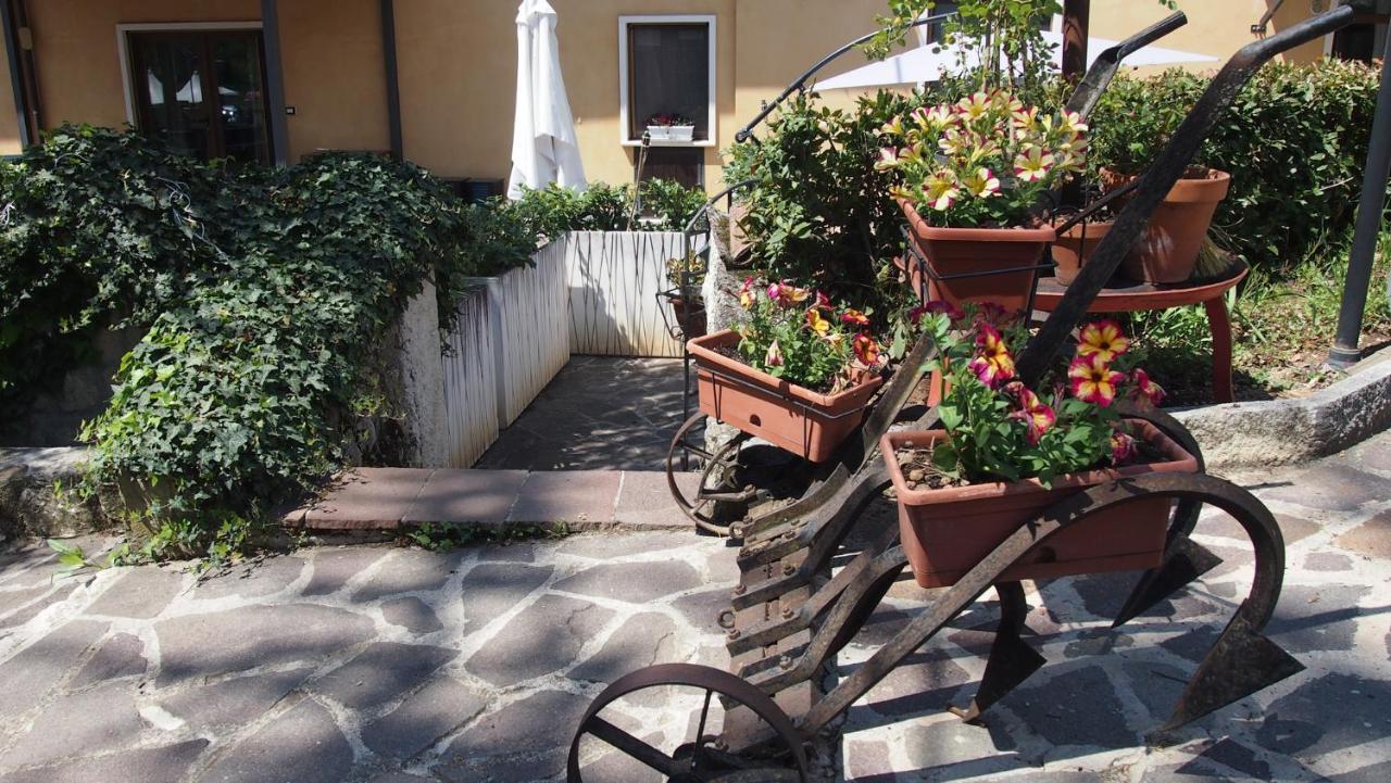 Apartament Casale Mammarella LʼAquila Zewnętrze zdjęcie