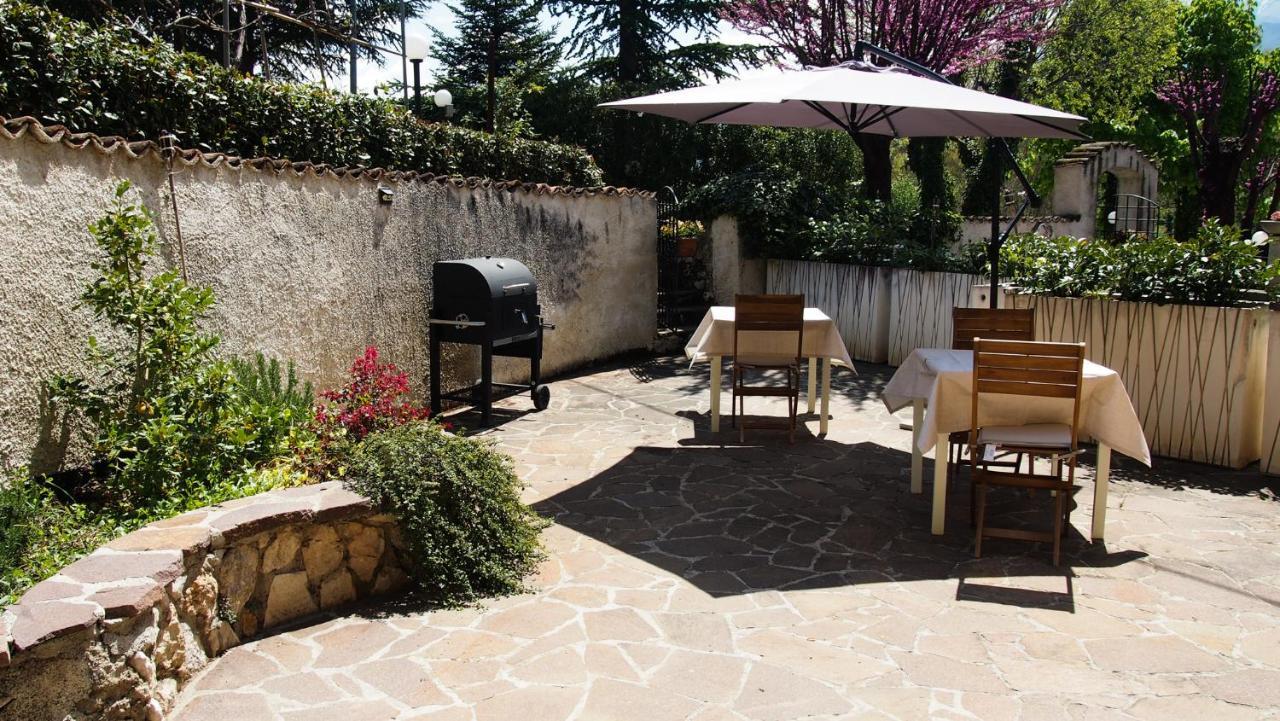 Apartament Casale Mammarella LʼAquila Zewnętrze zdjęcie